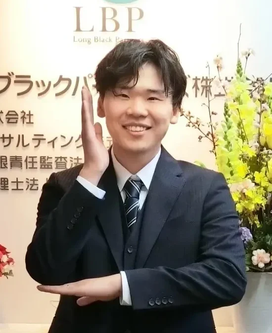 新卒から事業再生コンサルタントになった方