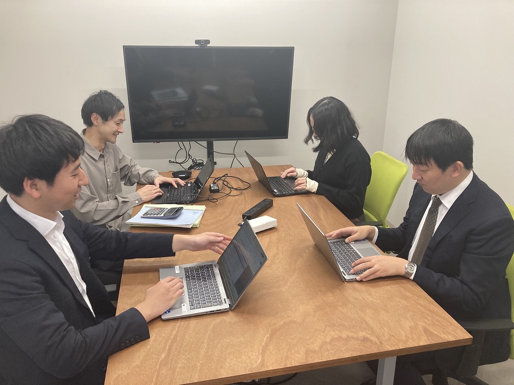 mtgしている事業再生コンサルタント